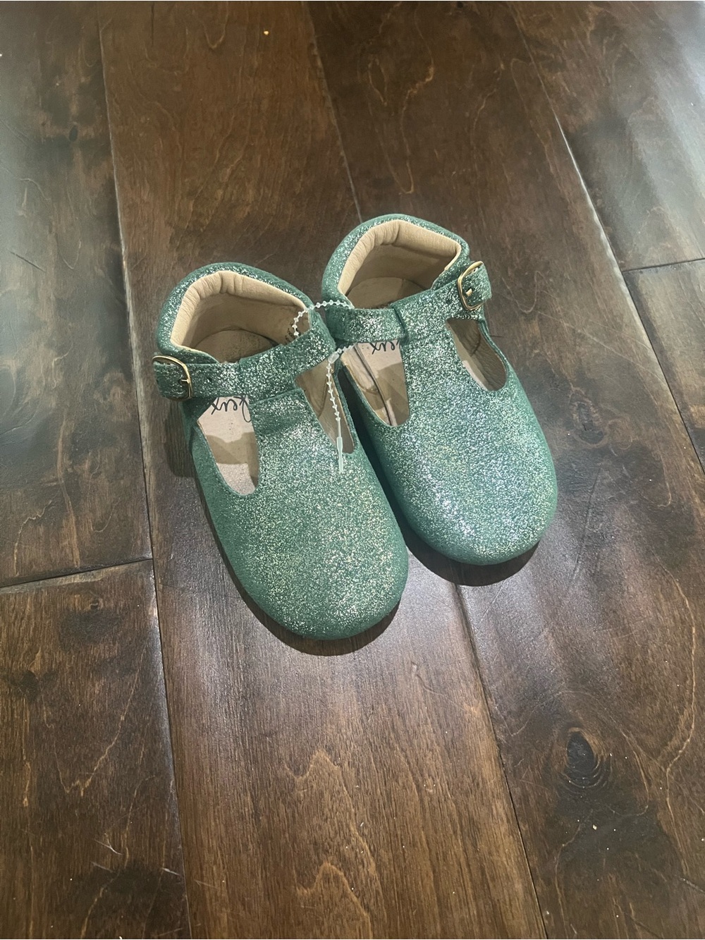 Monkey Feet Glitter T‑Strap Mary Jane Shoes in Green